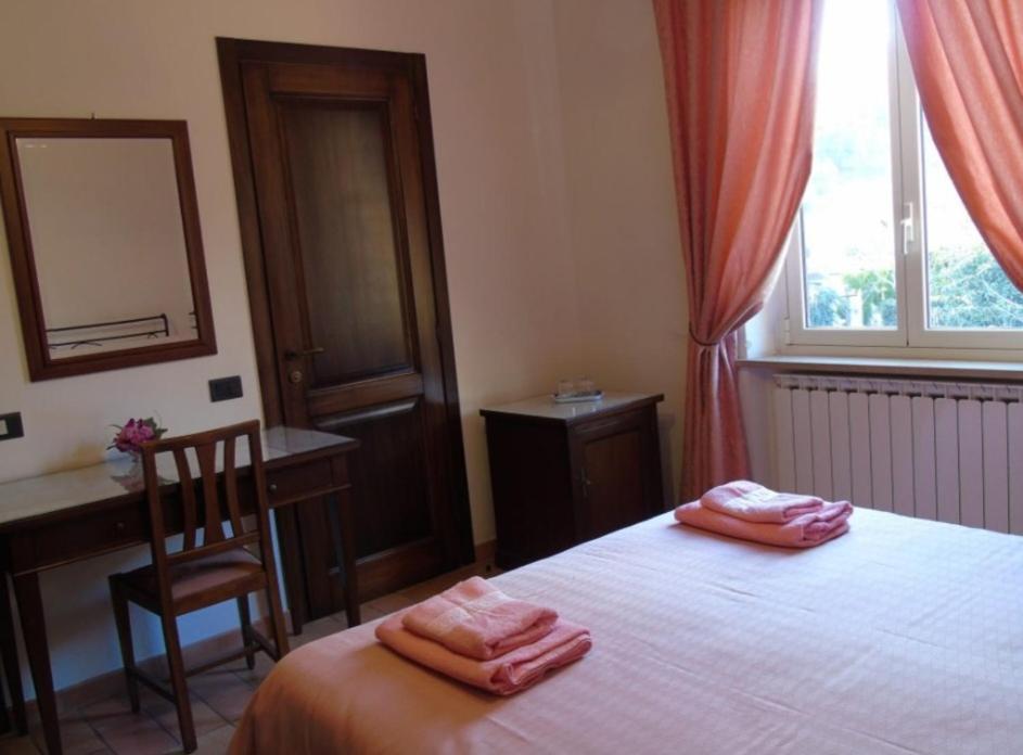 Agriturismo Camera Rosa Todi Esterno foto